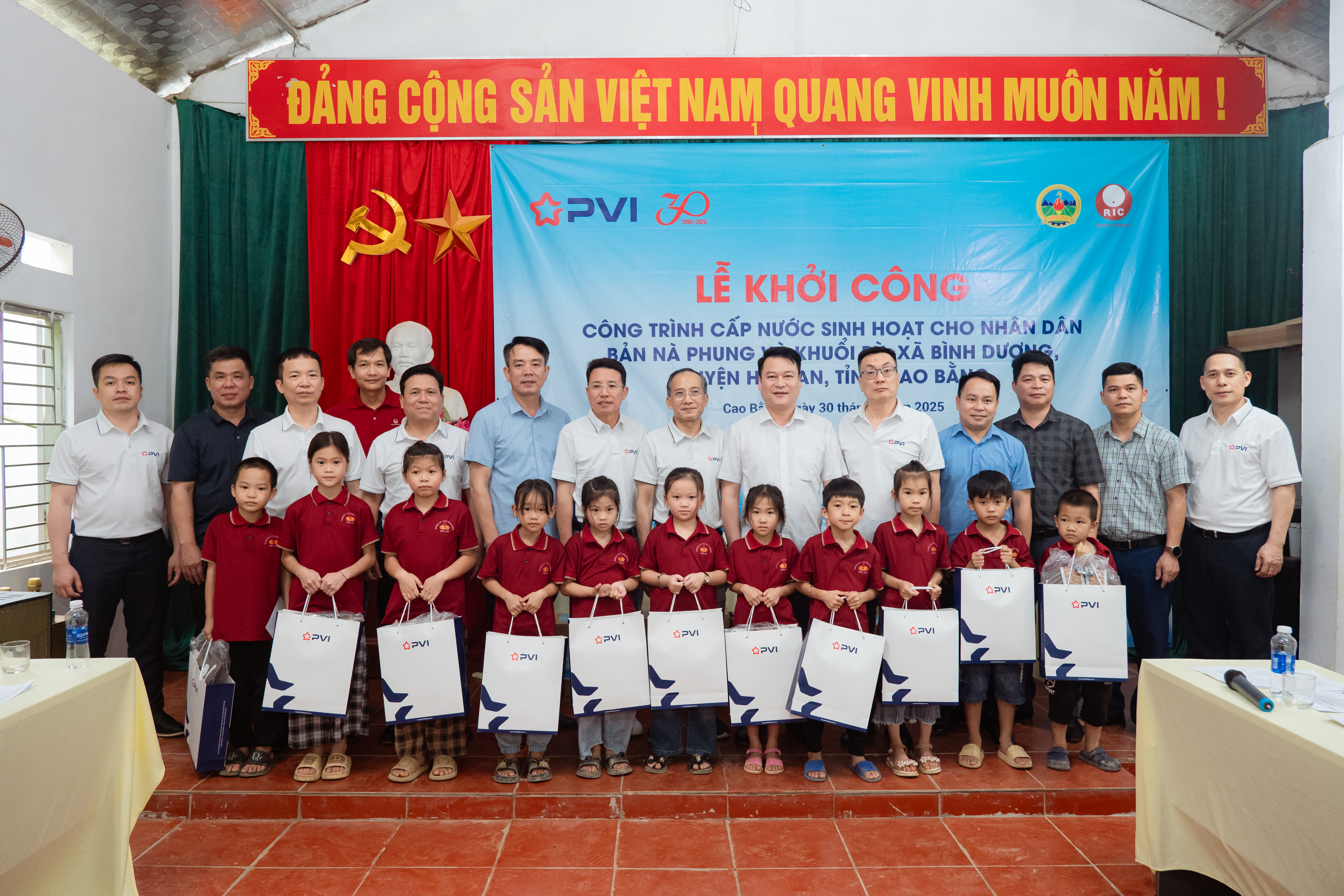 PVI khởi công xây dựng công trình nước sinh hoạt cho người dân bản Nà Phung và Khuổi Rỳ, Cao Bằng