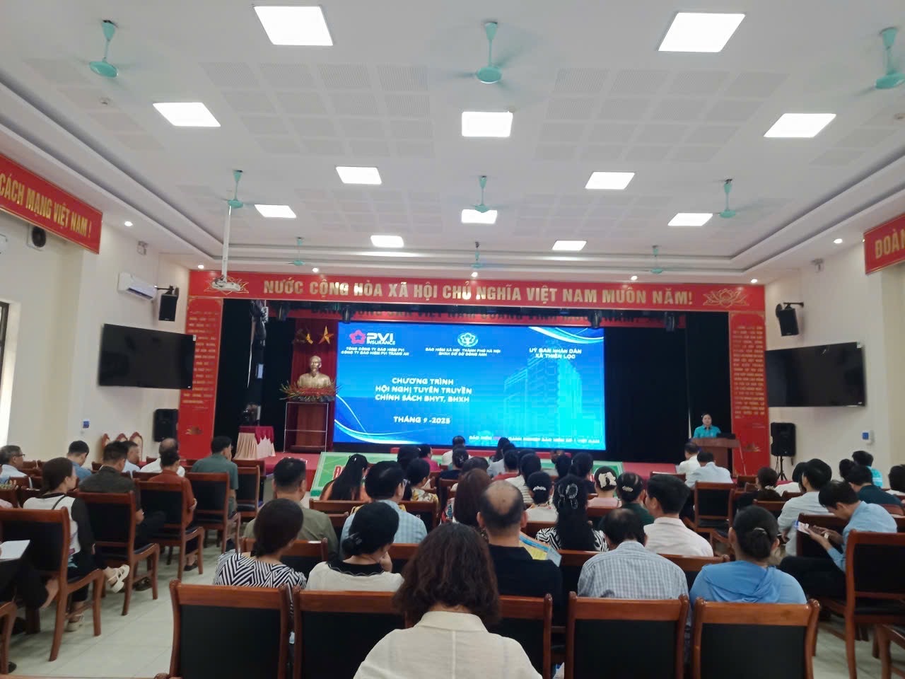 Bảo hiểm PVI đồng hành cùng BHXH tuyên truyền chính sách an sinh tới khu dân cư