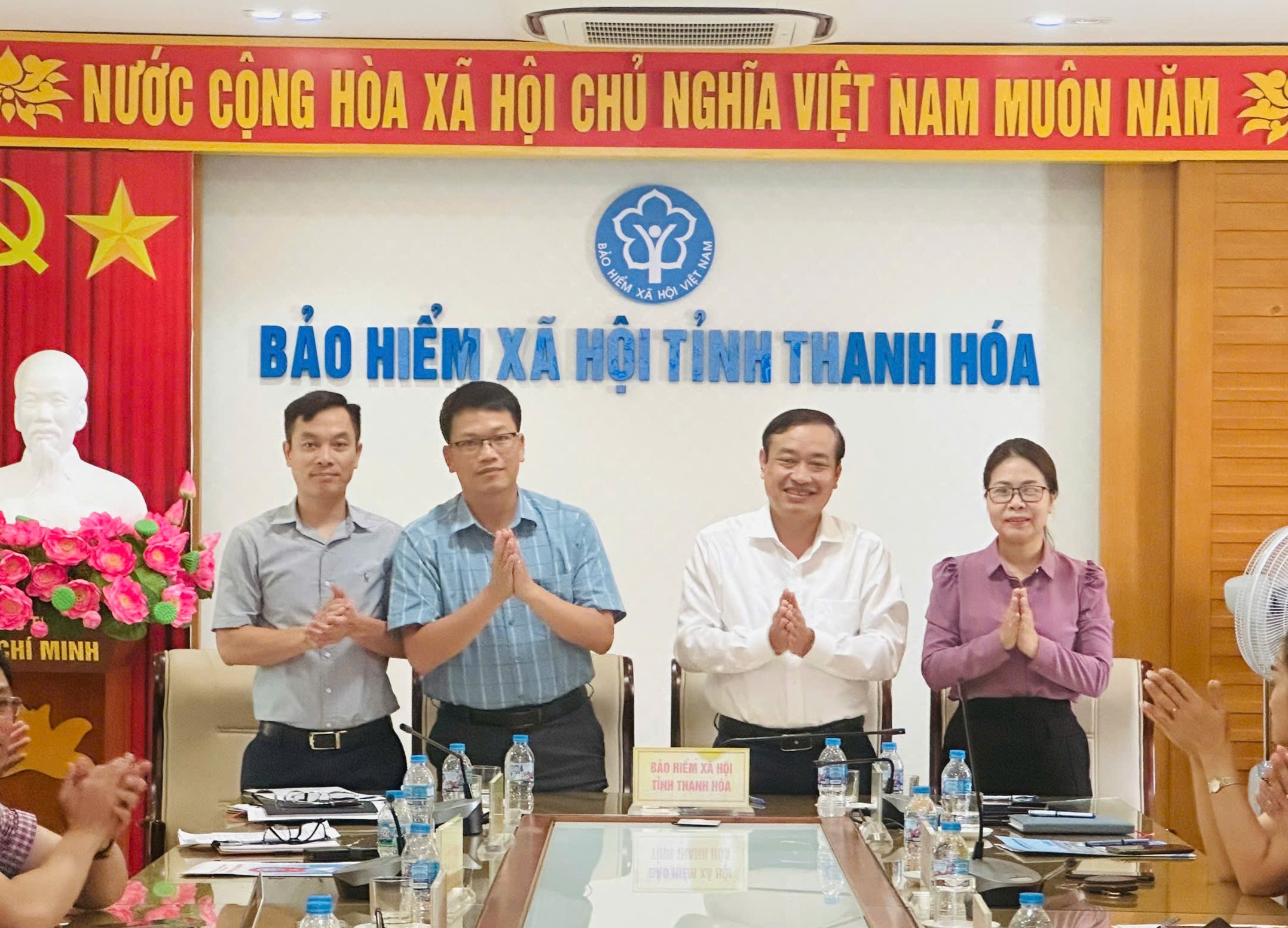 Bảo hiểm PVI Thanh Hóa phối hợp hỗ trợ phát triển người tham gia BHXH, BHYT tại các phường