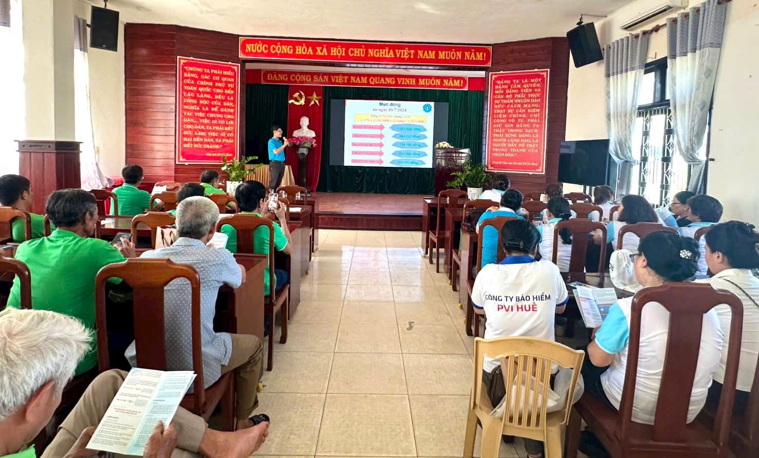 Bảo hiểm PVI Huế phối hợp tuyên truyền chính sách BHXH, BHYT tại Phường Kim Long
